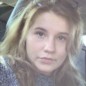 Meet your Posher, Brianna